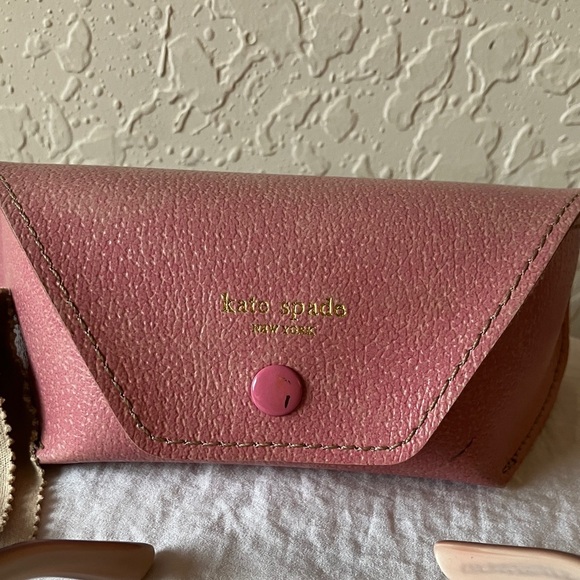Kate Spade: VTG Tatums Sunglasses- case & cloth- marks main image 14